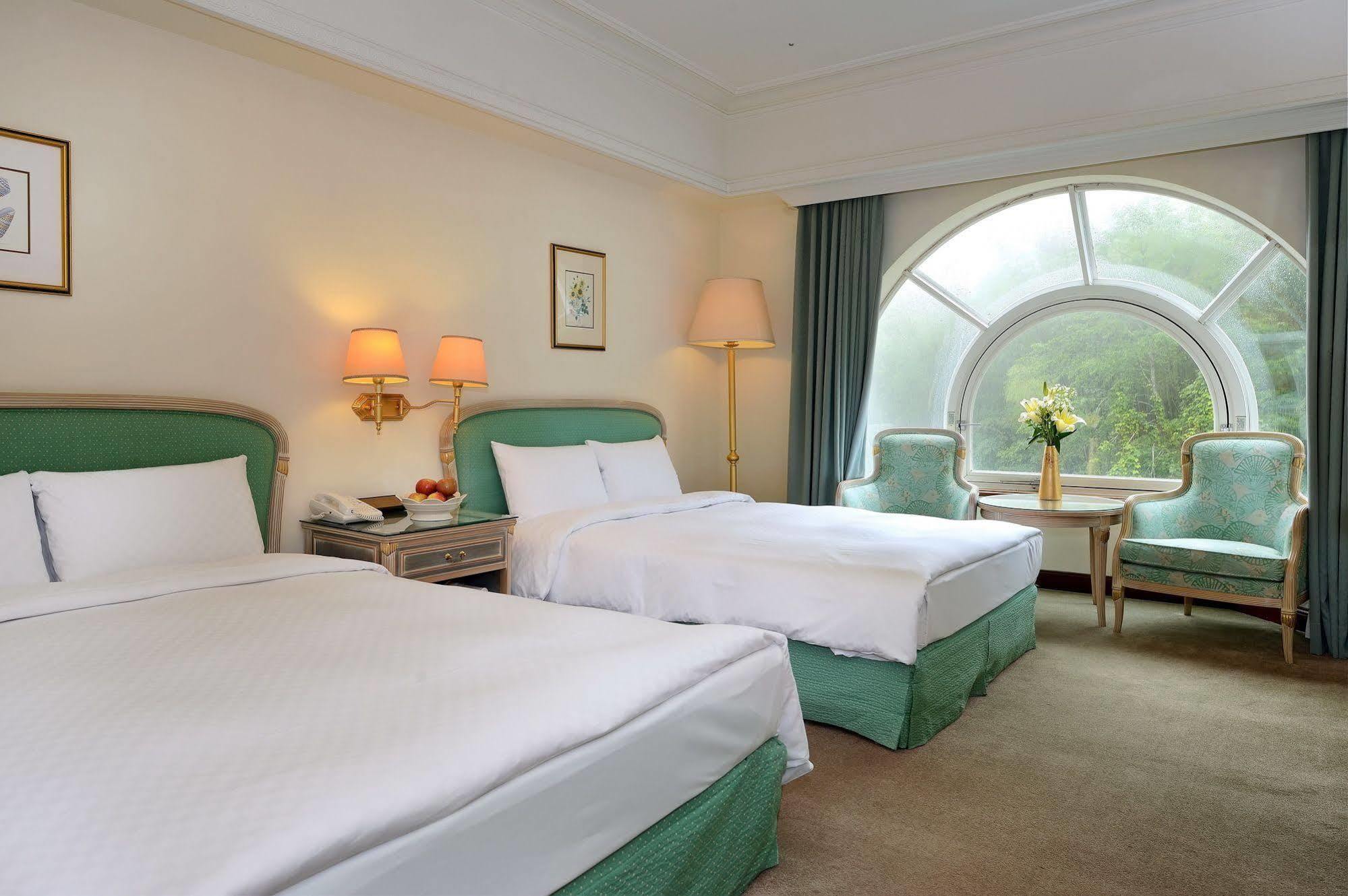 Le Midi Hotel Chitou Lugu Exteriér fotografie